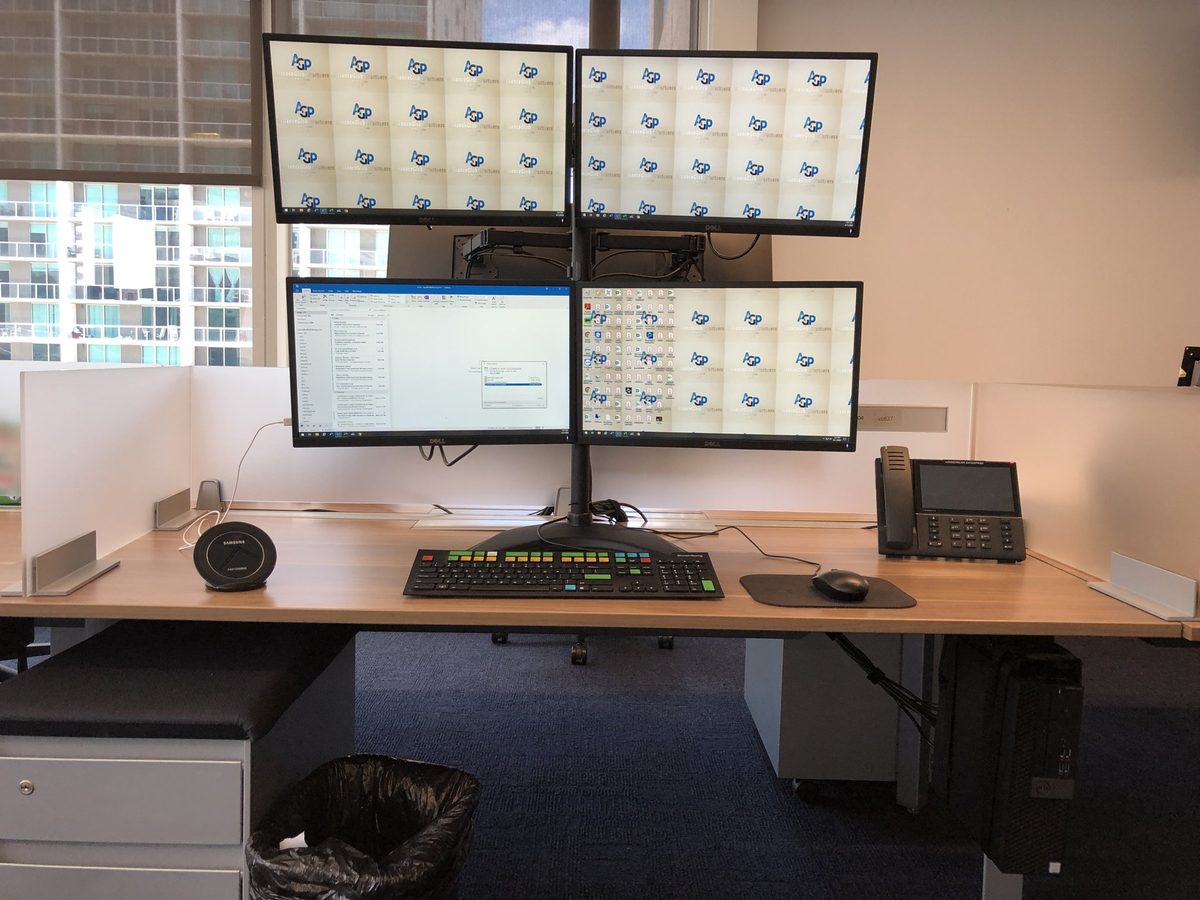 Quad-monitor workstation build