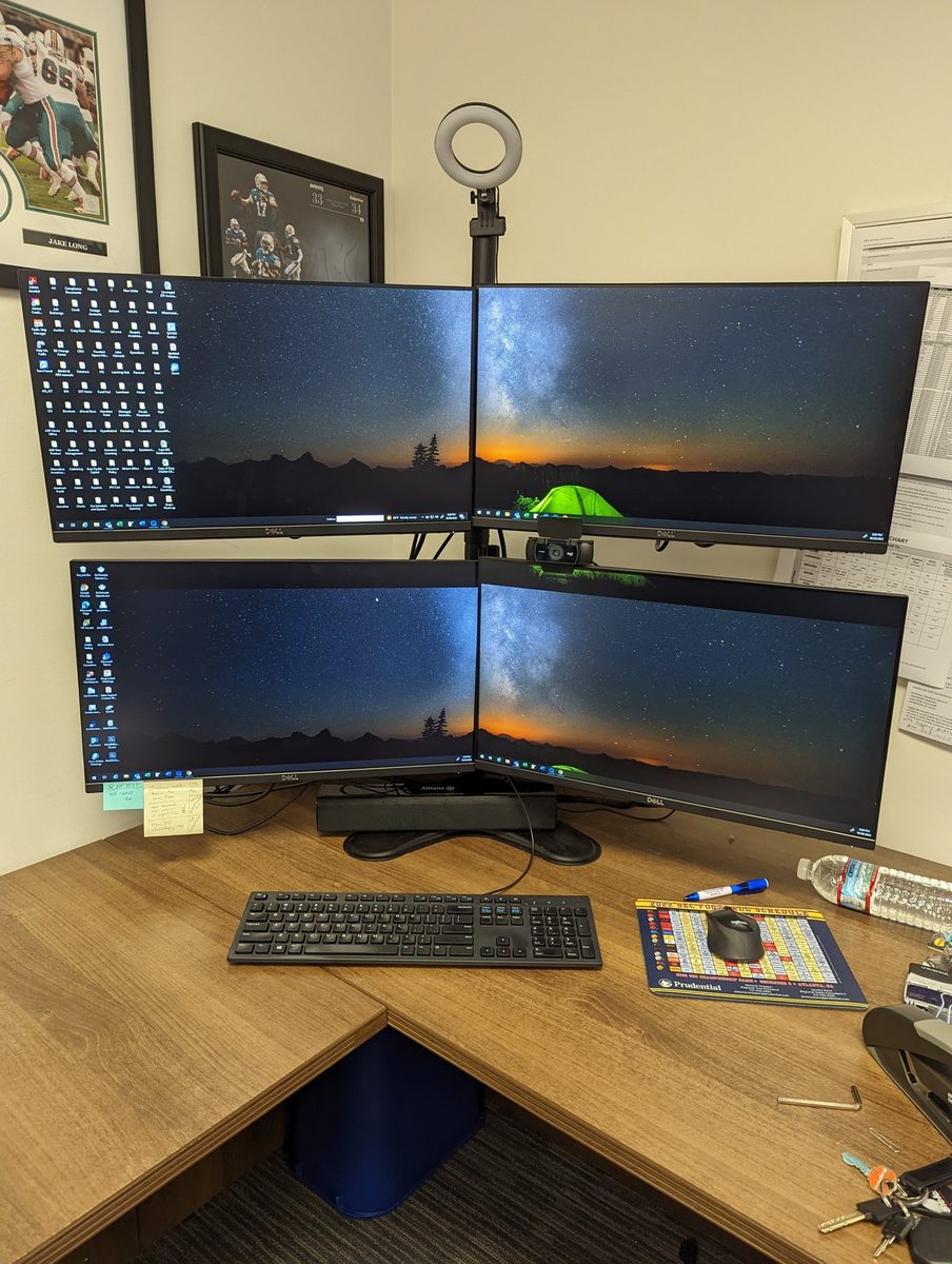 Triple-monitor workstation build